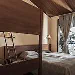 אתר נופש Villas Elenite