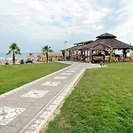 Villas Elenite