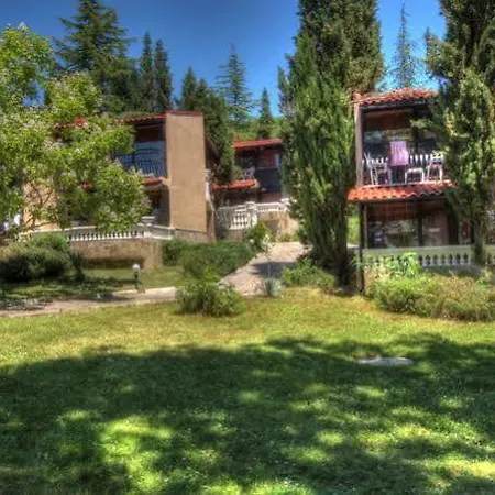 Θέρετρο Villas Elenite 3*