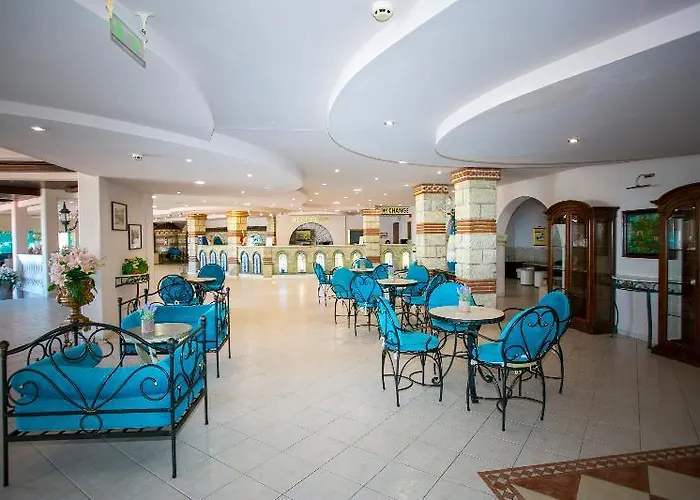 Resort Villas Elenite 3*