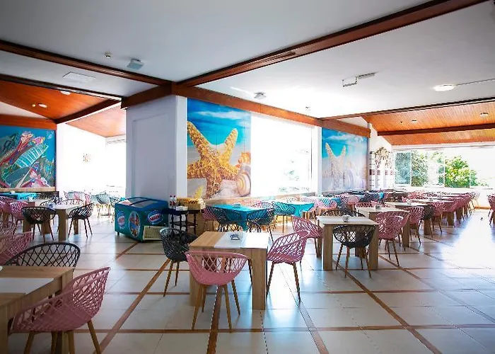 Resort Villas Elenite 3*