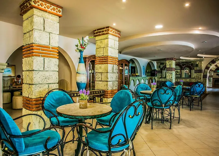 Villas Elenite 3* Elenite